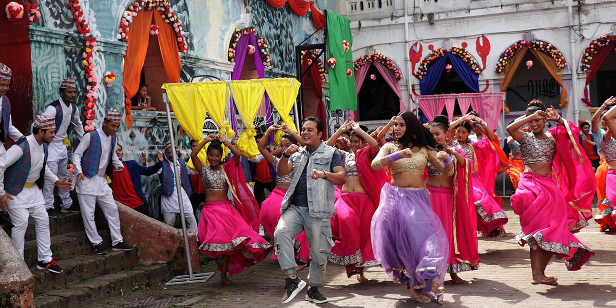 jhyam-ki-madal-jhyam-movie-song-hello-kashiram.jpg