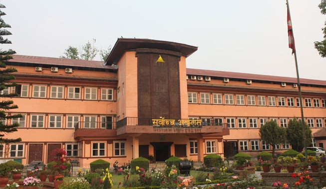 शैक्षिक सत्र सुरु नहुँदै विद्यार्थी भर्ना नगर्न सर्वोच्च अदालतको अन्तरिम आदेश