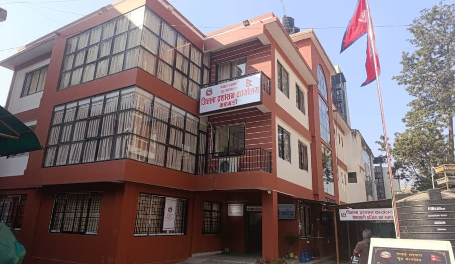मनसुन सक्रिय भएसँगै मौसम विभागको ‘रेड अलर्ट’, आपत परे फोन गर्नुस यि नम्बरमा