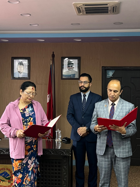 विश्वविद्यालय अनुदान आयोगका अध्यक्ष केसी र सचिव श्रेष्ठले लिए शपथ