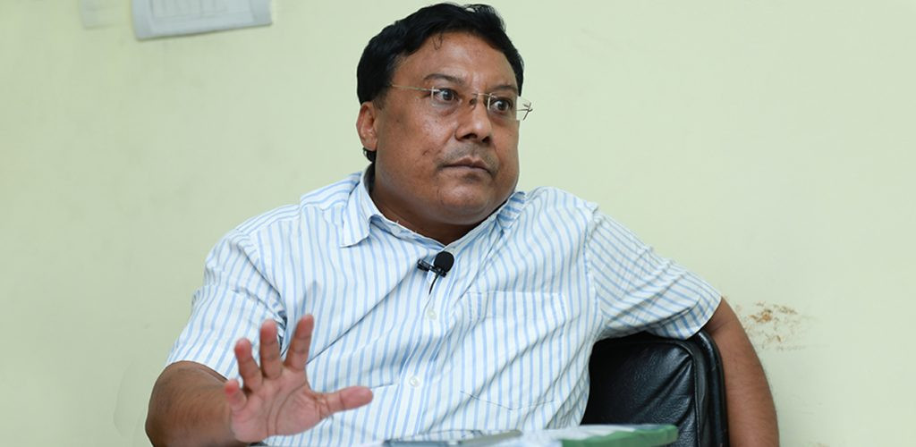 पत्रकार किशोर श्रेष्ठ भद्रकालीबाट महाराजगञ्ज सारिए